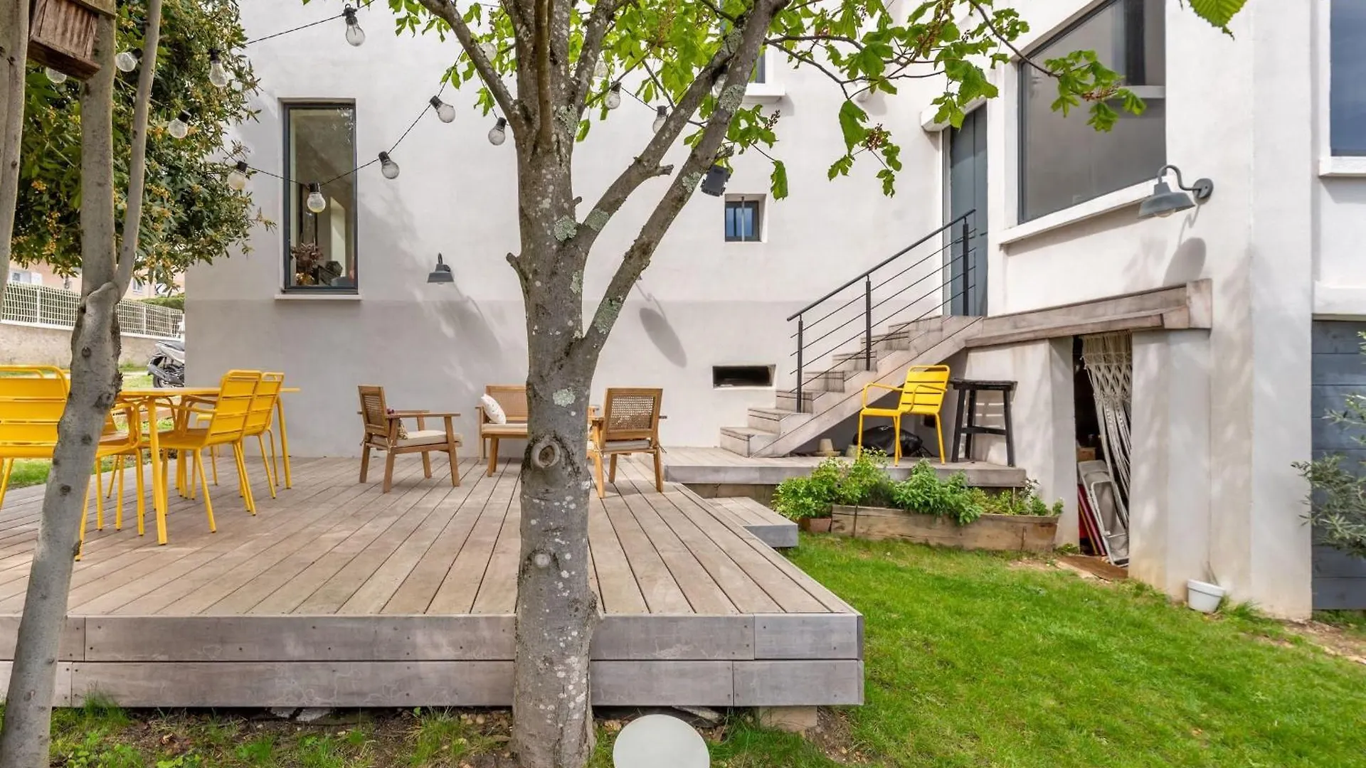 Le Marronnier - charming house with swimming pool Villa Sainte-Foy-lès-Lyon 0*,  Frankrig