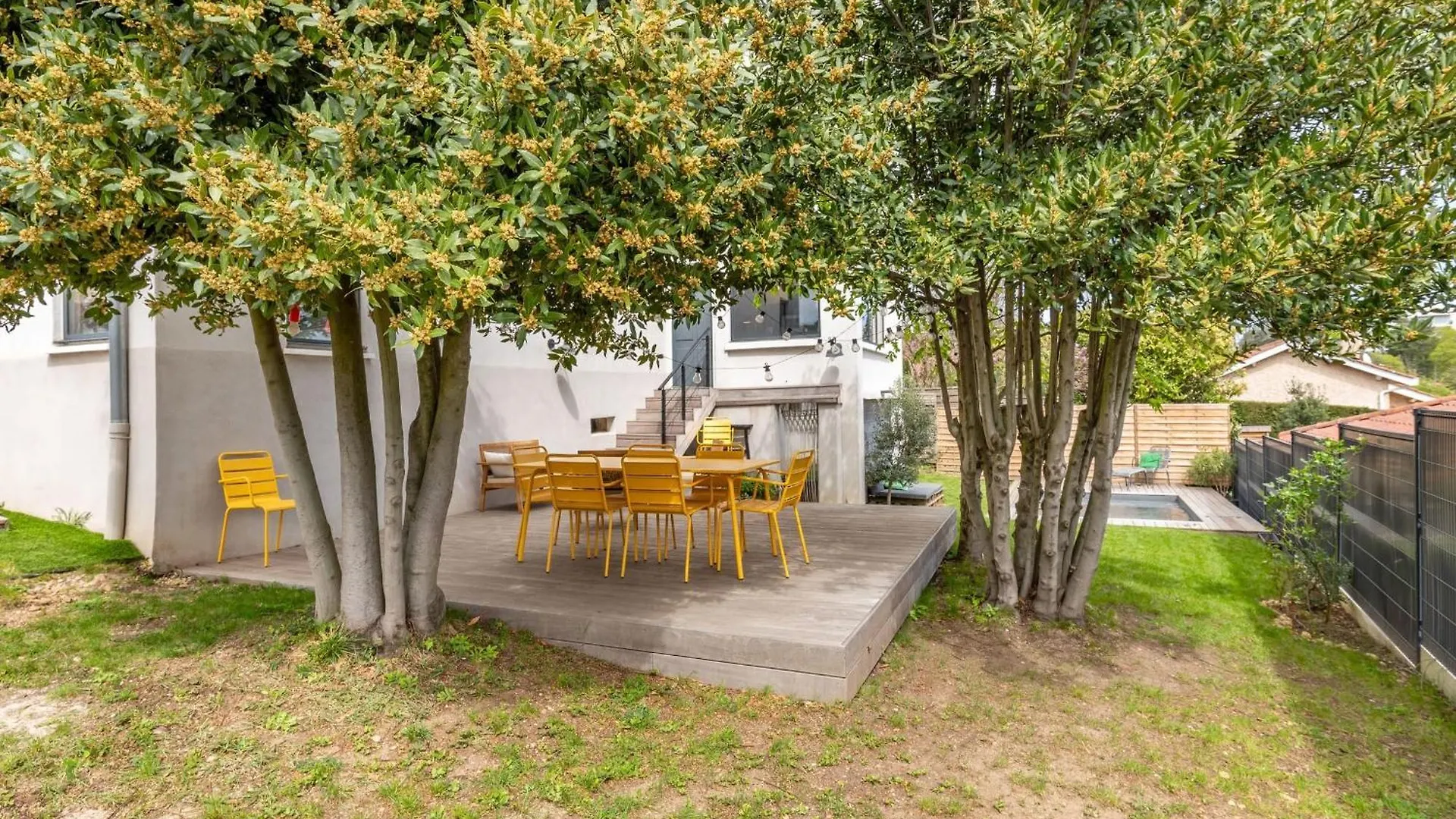 Le Marronnier - charming house with swimming pool Villa Sainte-Foy-lès-Lyon